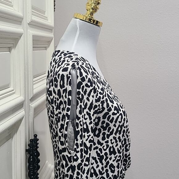 Cache Wrap Top Animal Print White And Black Size M - Picture 11 of 11